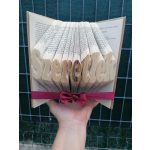 8-10 karakteres könyvszobor