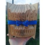 Kettő soros könyvszobor "Szeretlek" felirattal és névvel