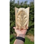 Tulipános könyvszobor