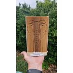 Vágott állatos könyvszobor